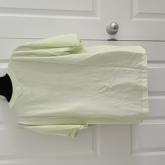 Women's lime green "squeeze the day" tshirt in size large, NWT - Picture 2 of 6